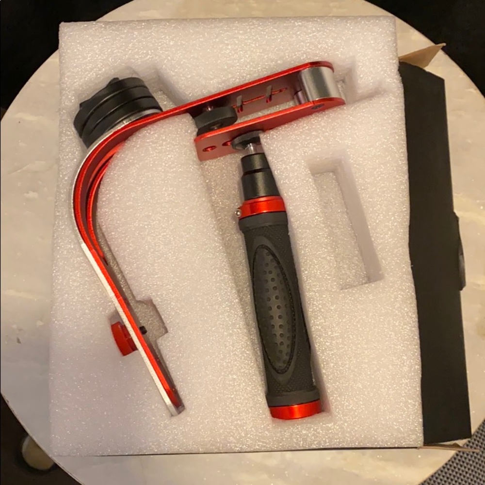 Video camera stabilizer